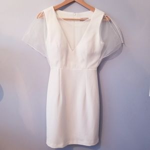 Sheer Shoulder with V Neck Dress White XS